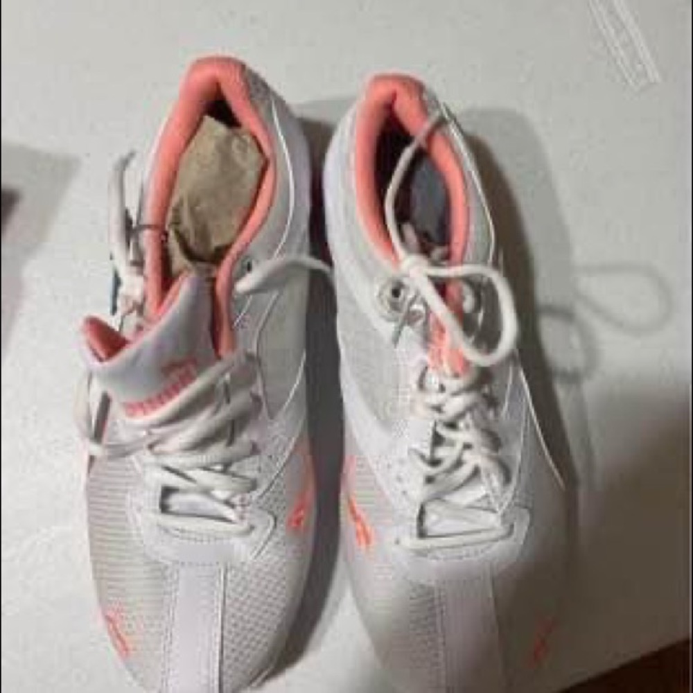 Puma Tennis Shoes